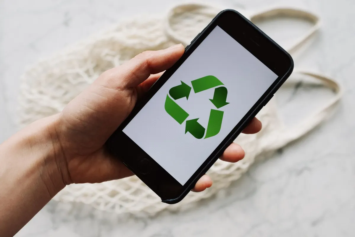 How to Build a Sustainable Tech Setup: Reduce E-Waste in the UK