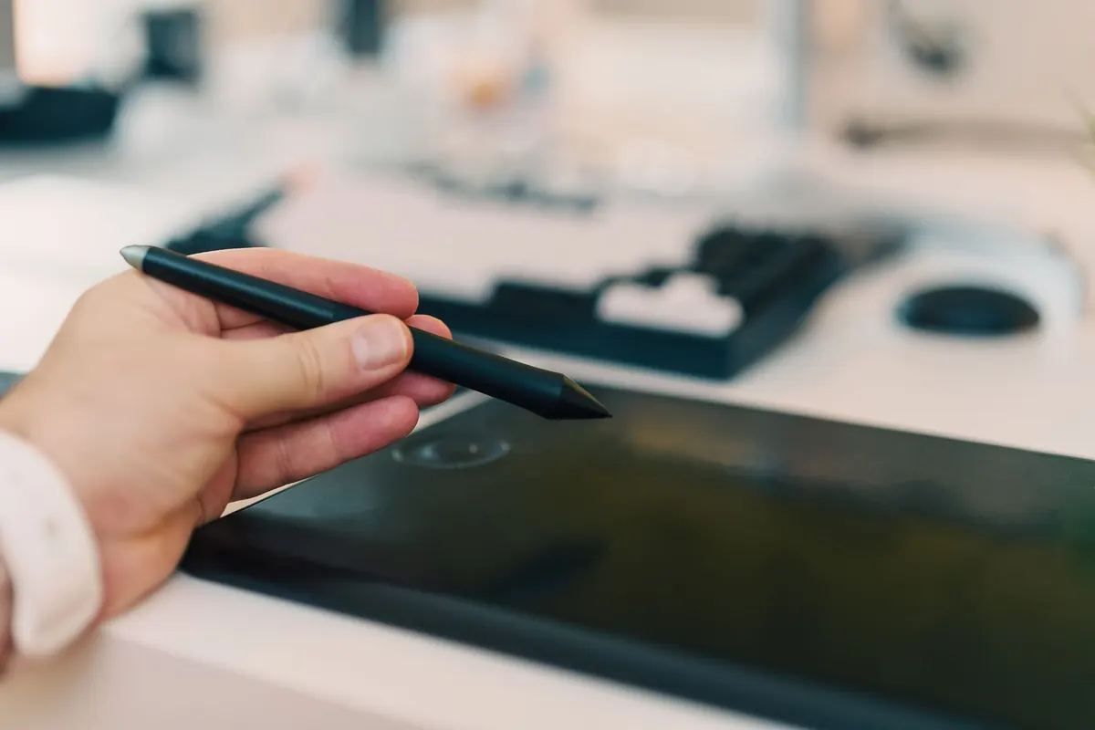 iPad vs Android Tablet for Digital Artists in the UK